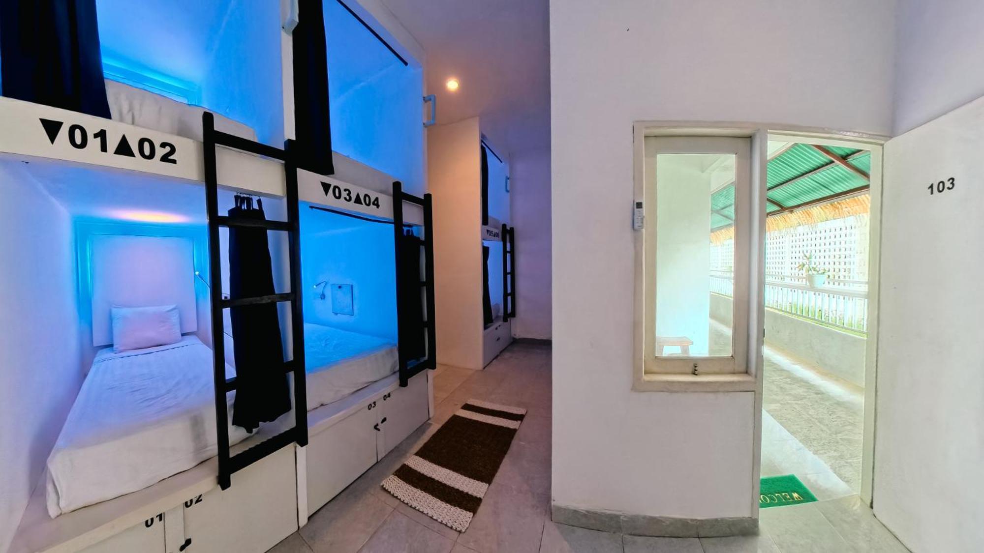My Capsule Canggu Exterior photo